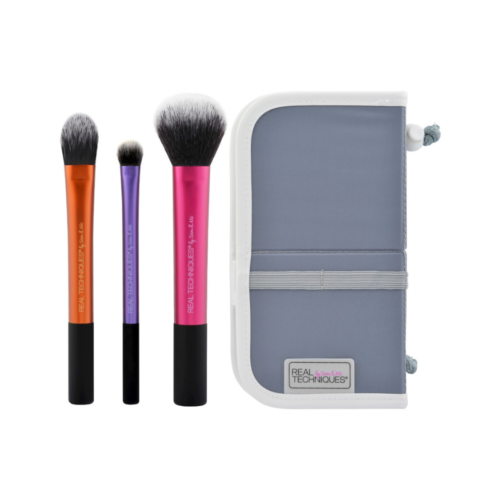 REAL TECHNIQUES TRAVEL ESSENTIALS SET