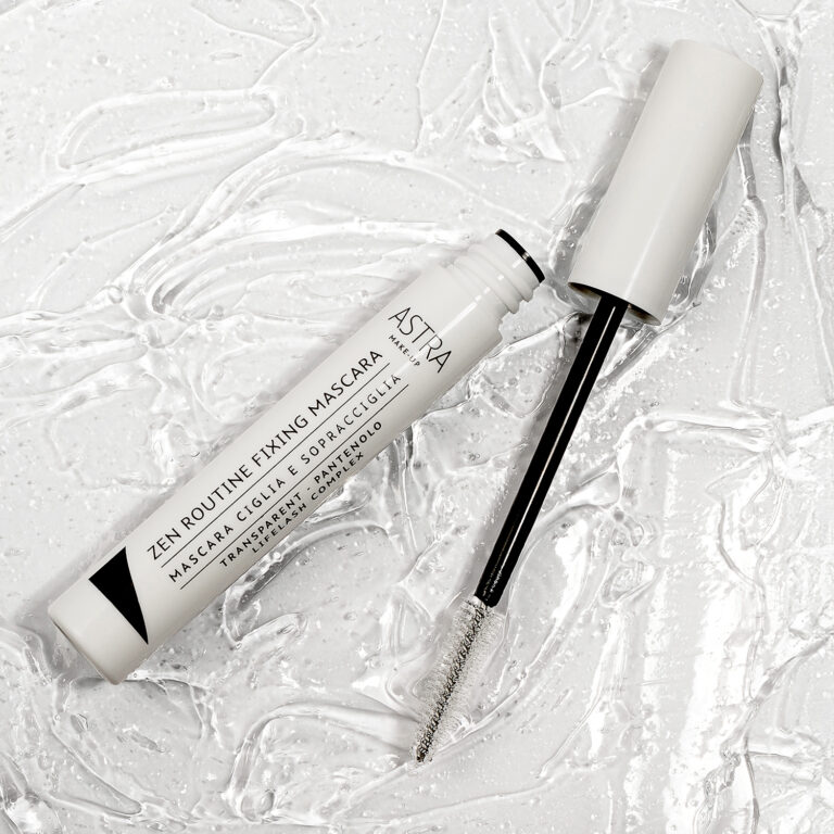 Astra Zen Routine Fixing Mascara thumbnail 3